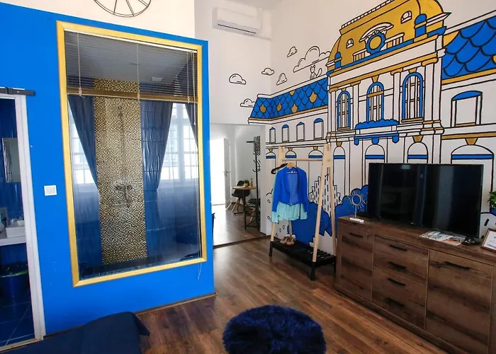 Urania Apartmanhaz Lejlighedshotel 4*