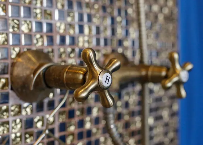 Ξενοδοχείο με διαμερίσματα Urania Apartmanhaz Έγκερ