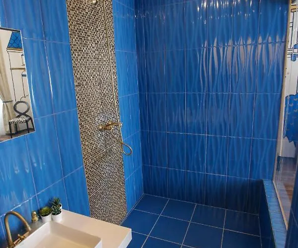 Urania Apartmanhaz Ξενοδοχείο με διαμερίσματα Έγκερ