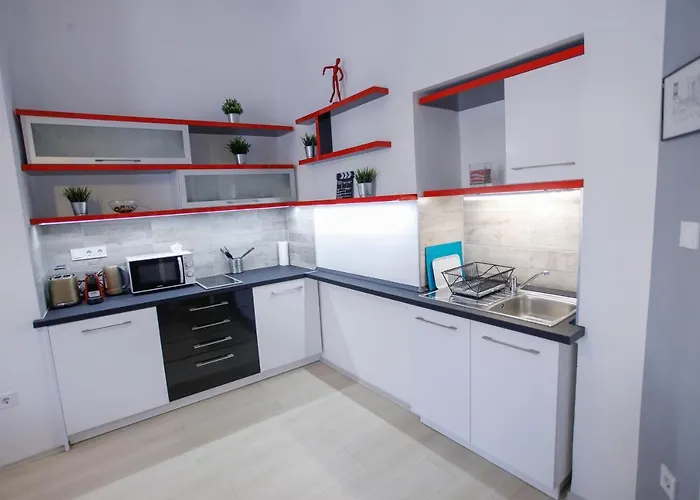 Urania Apartmanhaz Ξενοδοχείο με διαμερίσματα Έγκερ