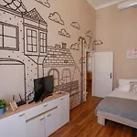 Urania Apartmanhaz מלון דירות 4*
