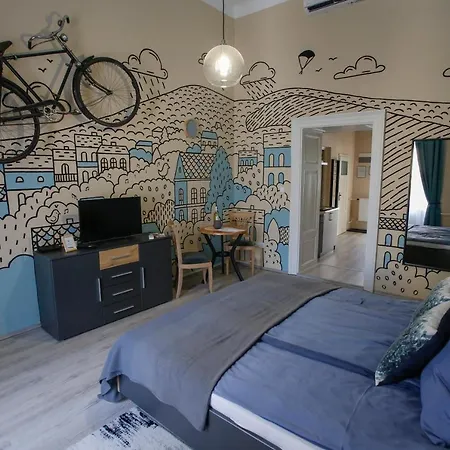 Urania Apartmanhaz *