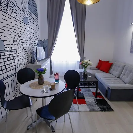 Urania Apartmanhaz מלון דירות