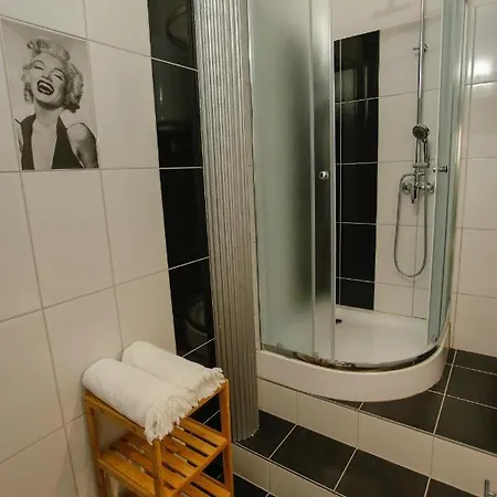 Urania Apartmanhaz *