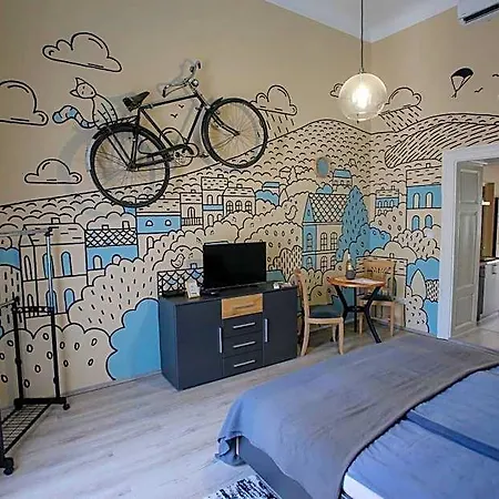 Hotel de apartamente Urania Apartmanhaz 4*