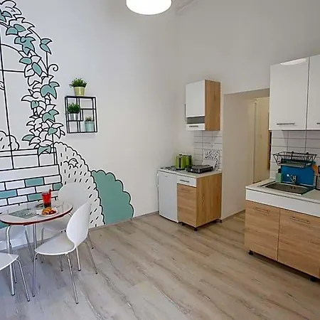 Urania Apartmanhaz 4* Eger