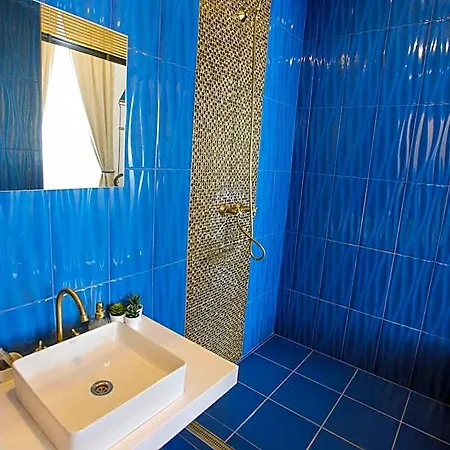 Urania Apartmanhaz Aparthotel Eger