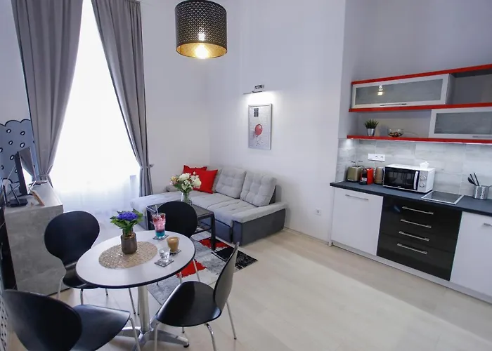 Urania Apartmanhaz